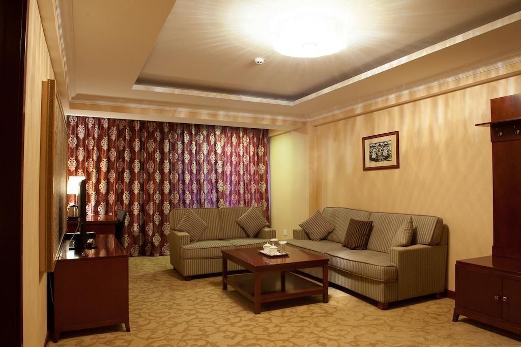Platinum Hotel Ulaanbaatar Værelse billede
